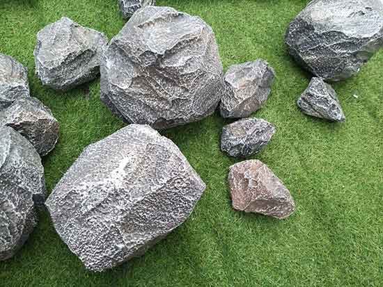 泡沫石頭影視道具聚脲噴涂